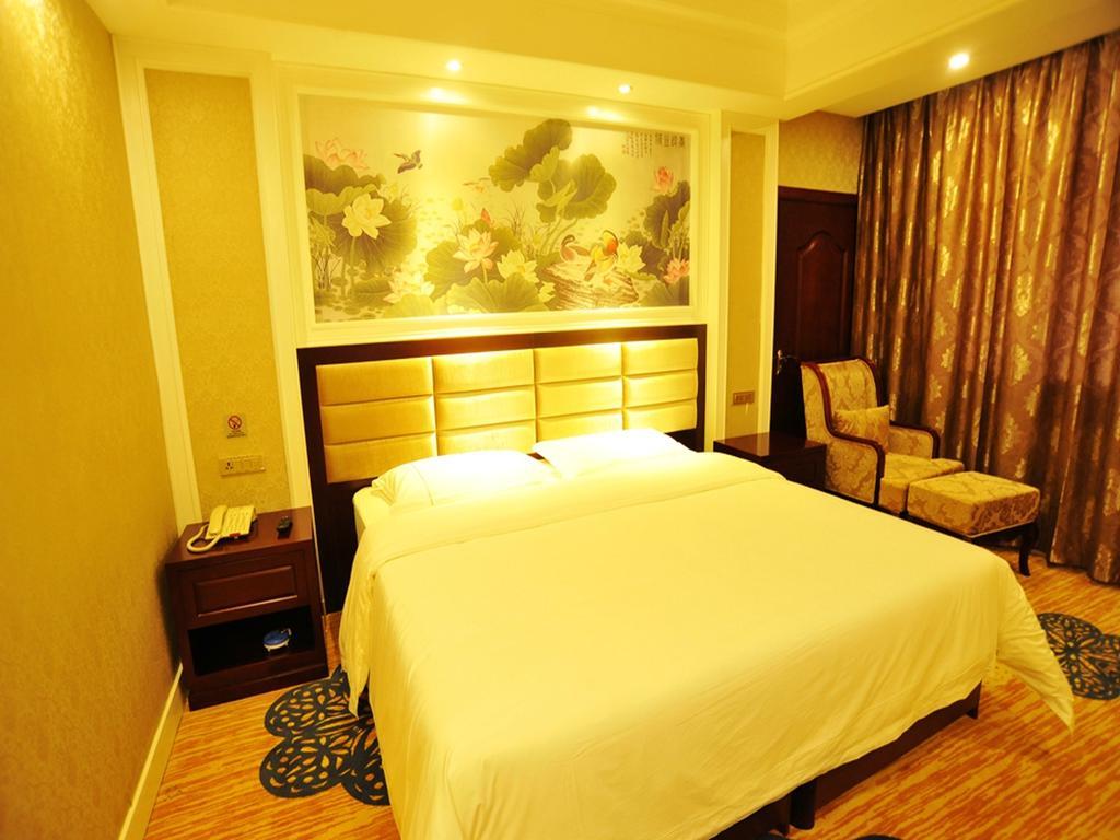 New West Street Hotel - Grand Wing Яншуо Номер фото