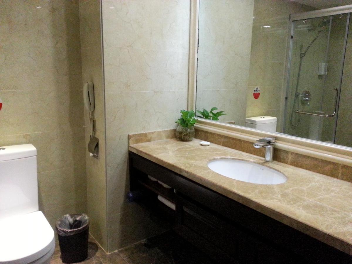 New West Street Hotel - Grand Wing Яншуо Номер фото